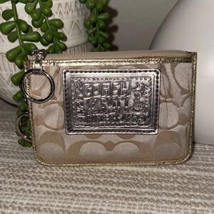 Coach Poppy signature Keychain Wallet